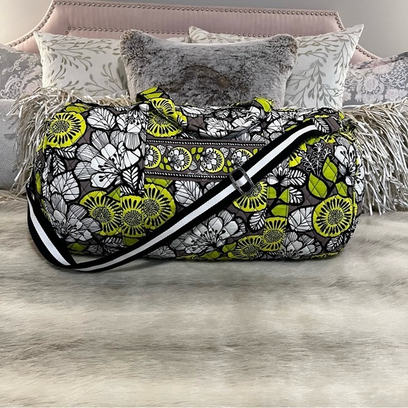 VERA BRADLEY Citron 2014 Bandolier Strap Large Sport Duffle Bag Yellow Black - Picture 1 of 13